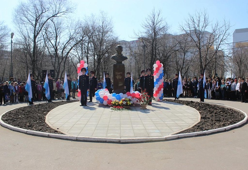 Покоритель космоса