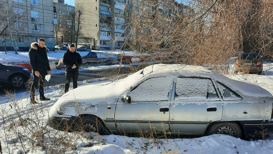 На территории Заводского района прошли 
мероприятия по выявлению брошенных транспортных средств