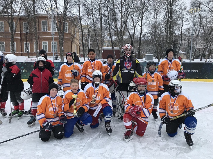 В Саратове состоялся финал городских соревнований 
по дворовому хоккею