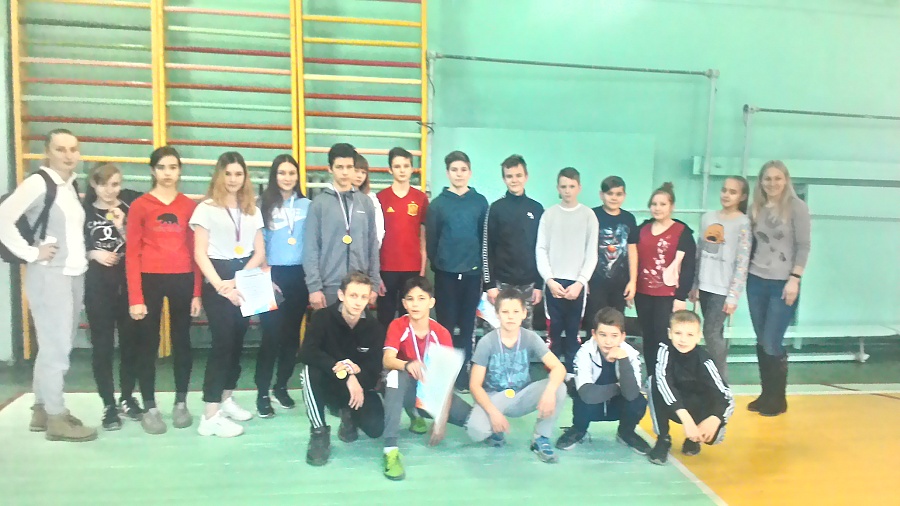 Новогодняя спартакиада прошла в Ленинском 
районе