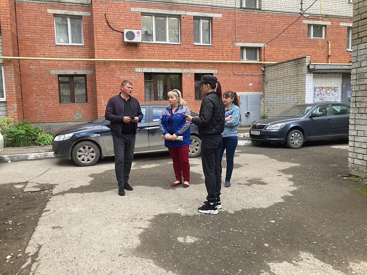 В Октябрьском районе состоялись встречи 
по вопросу организации мест накопления отходов на дворовых территориях