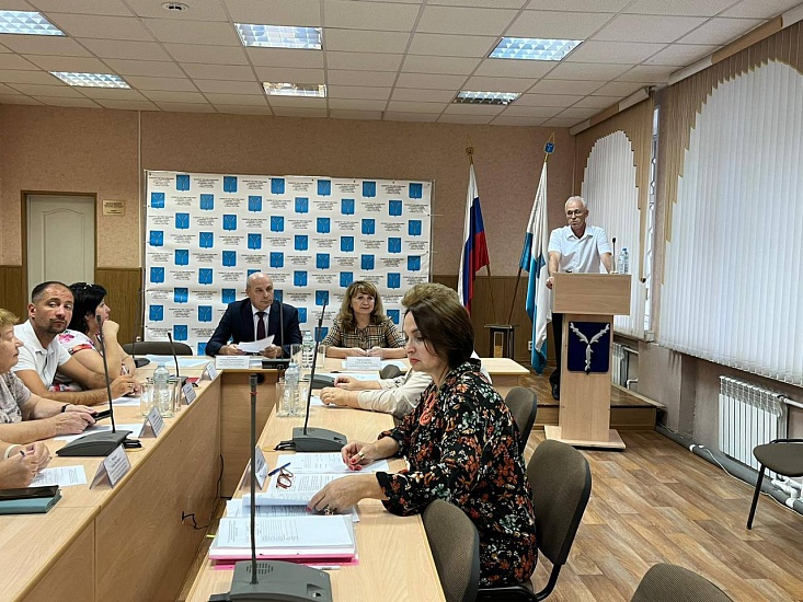 Комитет по образованию информирует
