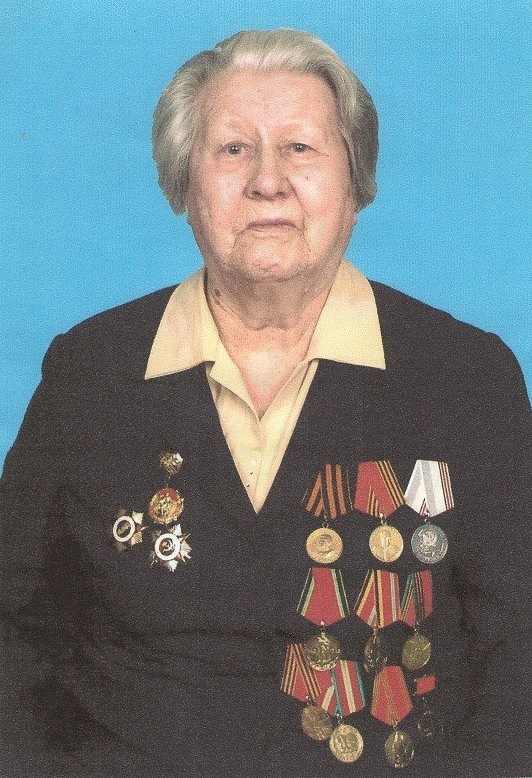 В Ленинском районе поздравили жительницу 
со столетним юбилеем