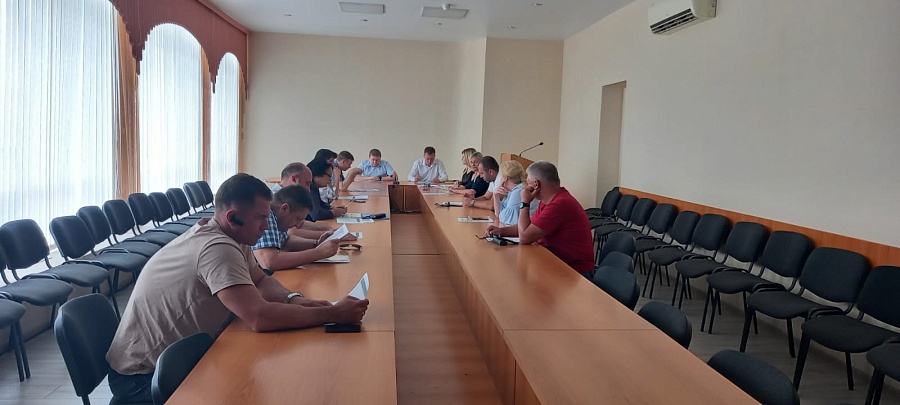 В администрации Ленинского района состоялось 
совещание по вопросу оплаты задолженности за теплоэнергоресурсы