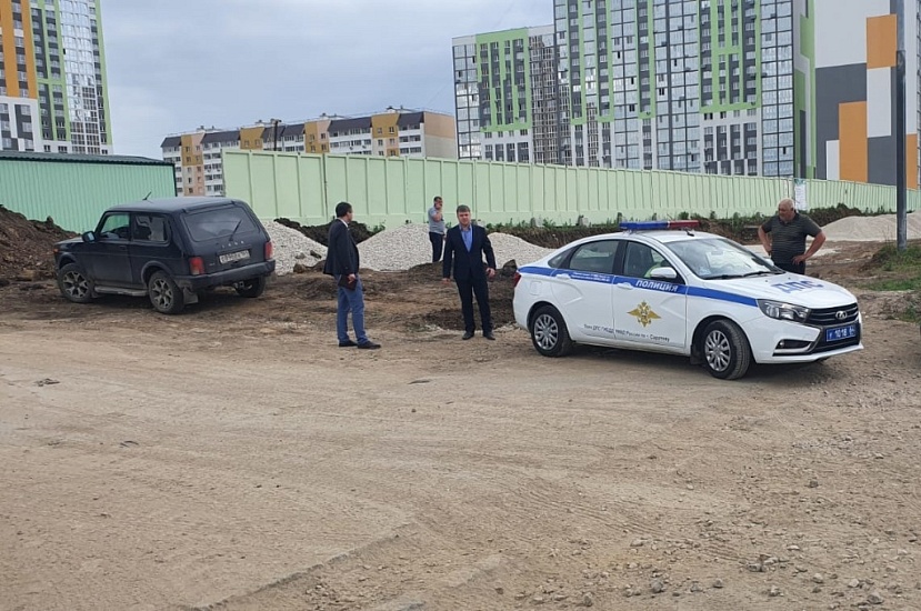 Сотрудники комитета муниципального контроля 
проверили соблюдение Правил благоустройства на строительных площадках