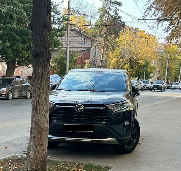 В Октябрьском районе продолжаются мероприятия 
по выявлению нарушений правил парковки