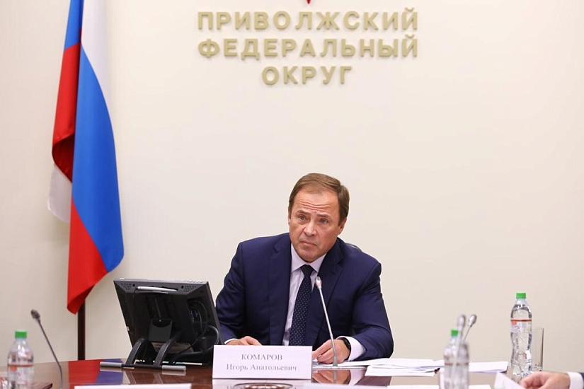 Поздравление Игоря Комарова с Днем защитника 
Отечества