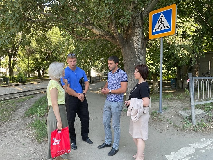 Во Фрунзенском районе продолжаются встречи 
с жителями