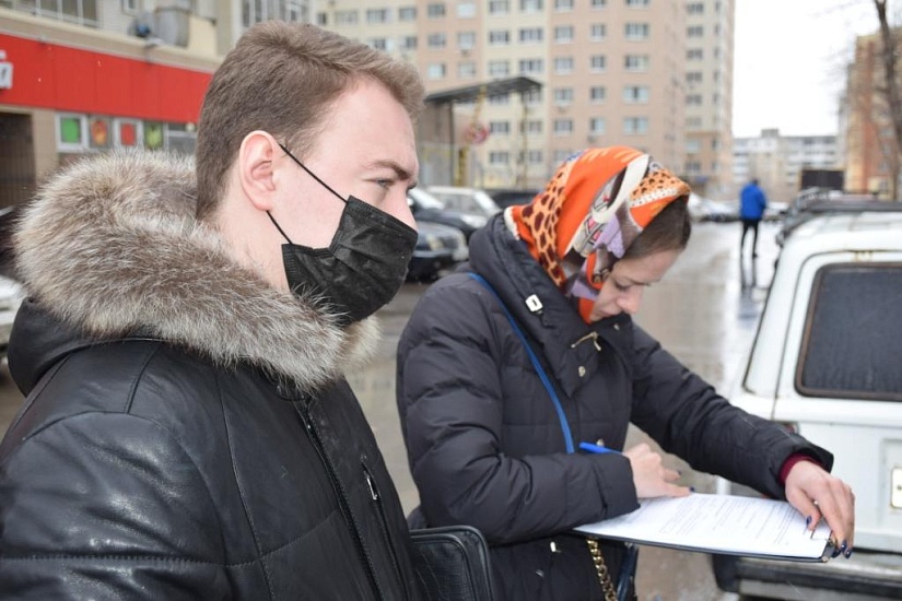 В микрорайоне «Солнечный» состоялось мероприятие 
по выявлению и пресечению несанкционированной уличной торговли