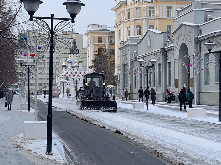 Свыше 1800 кубометров снега вывезли с улиц 
города за прошедшие сутки
