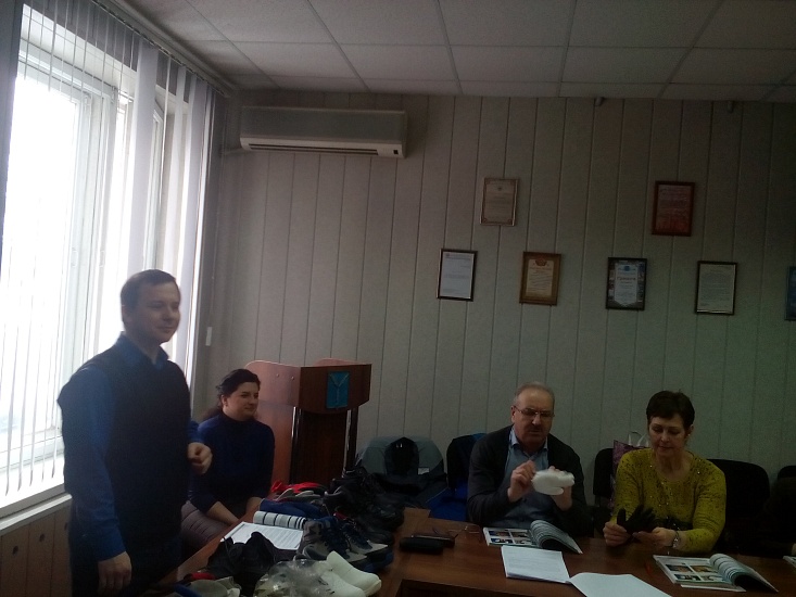 Проведен семинар по подбору спецодежды