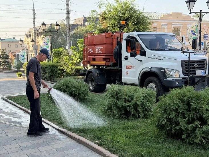 Уборка города продолжается