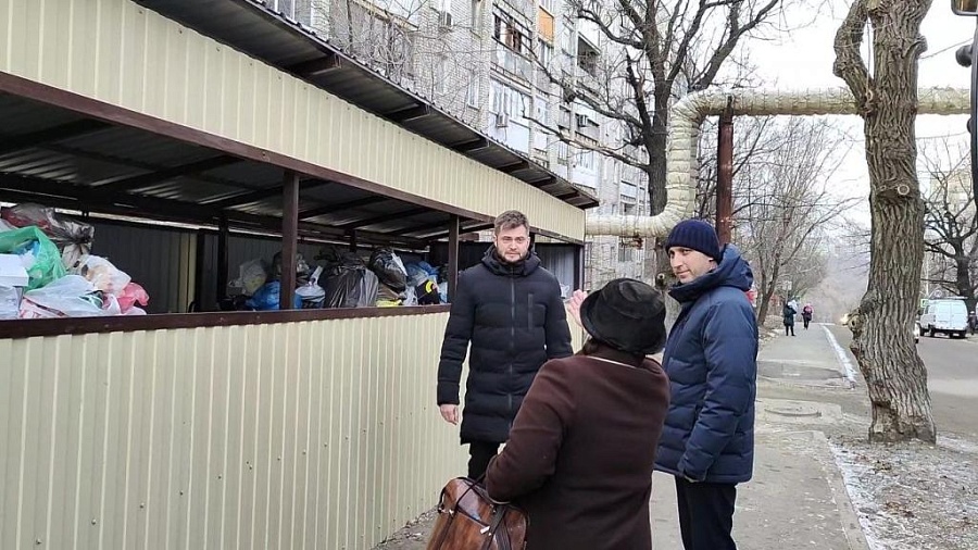 В Кировском районе проверили состояние 
контейнерных площадок