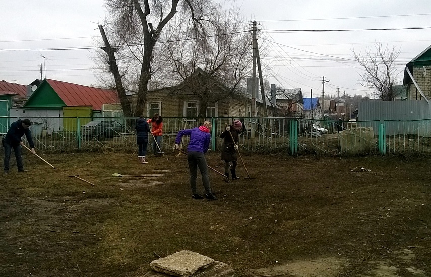 В Кировском районе около 1000 человек вышли 
на субботник