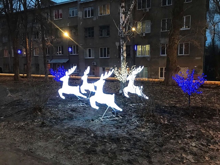 На бульваре по улице Рахова появились новые 
сказочные герои