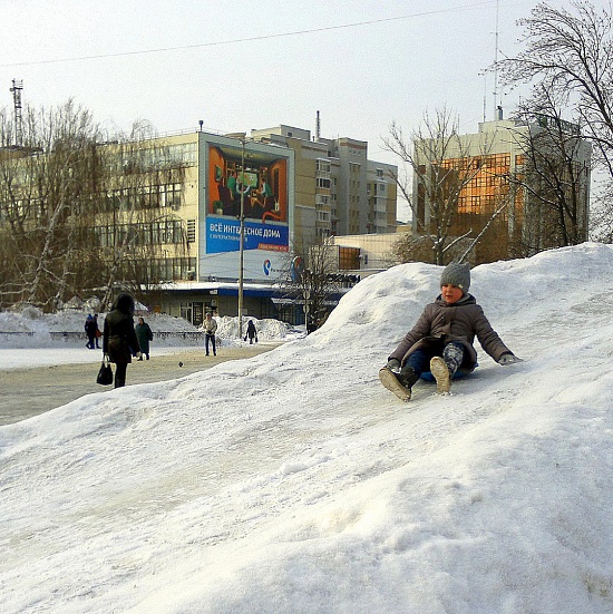 С жителями обсудили организацию в местах 
отдыха детских горок