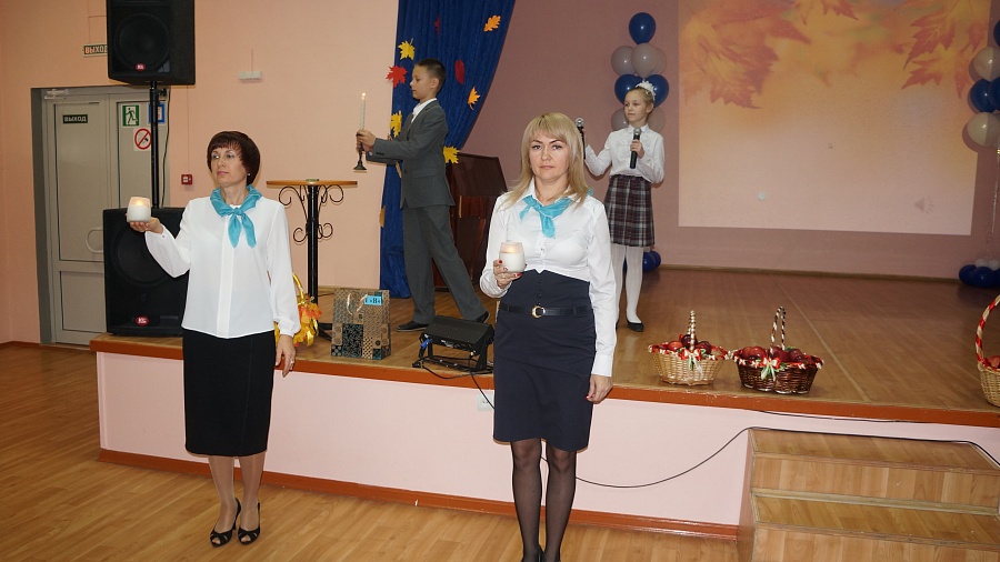 Первоклассников Ленинского района посвятили 
в гимназисты