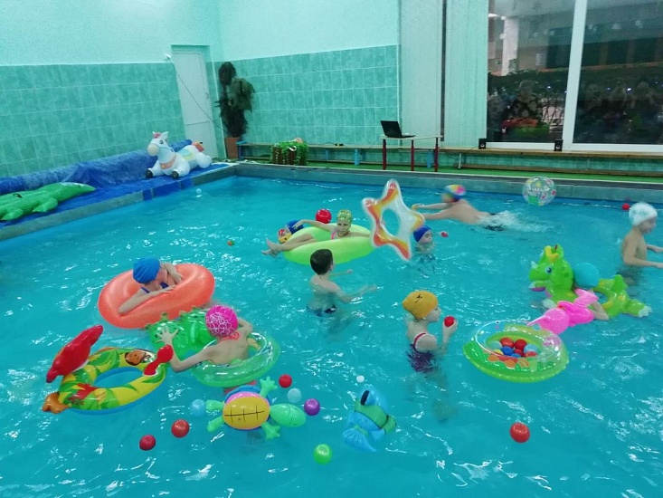 В Кировском районе прошли игры на воде