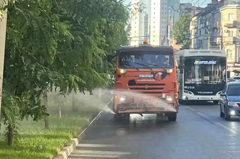 Уборка города продолжается
