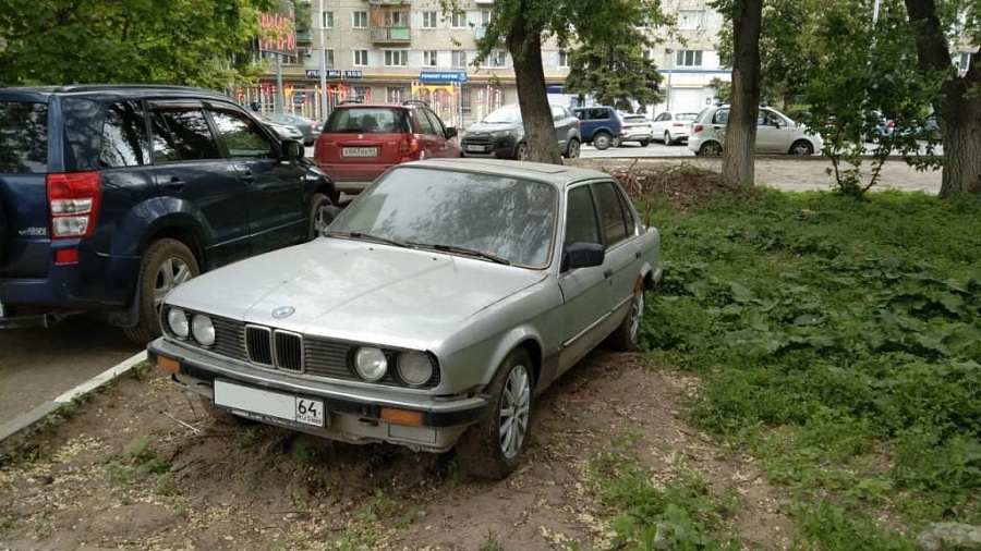 В Октябрьском районе продолжаются мероприятия 
по выявлению фактов незаконной парковки