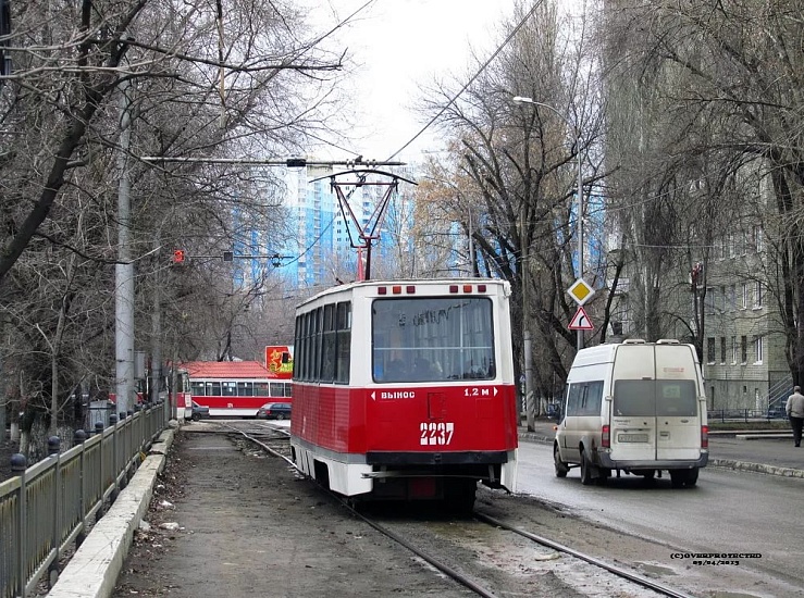 Основные маршруты общественного транспорта 
в Саратове находятся в движении