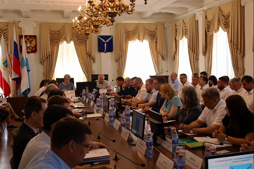 Глава города провела оперативное совещание 
с руководителями структурных подразделений администрации