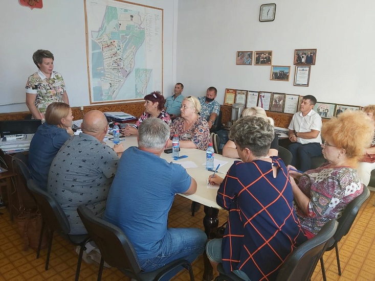 Мэрия Саратова продолжает поиск решений 
проблем близлежащих сёл