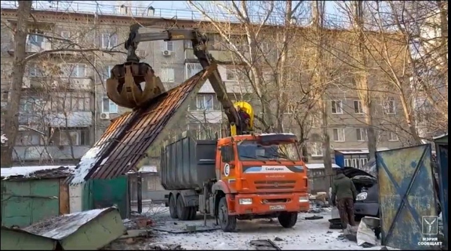 В Кировском районе продолжаются мероприятия 
по демонтажу незаконных гаражей