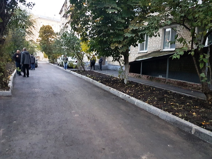 В Волжском районе завершился ремонт дворовых 
территорий
