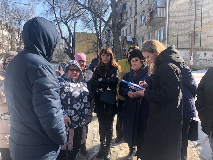 В Заводском районе состоялась встреча 
с жителями дома № 34 по ул. Брянской