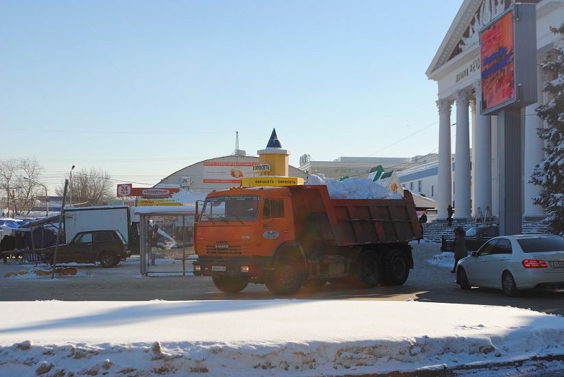 Предприятия Ленинского района награждают 
за помощь в уборке снега