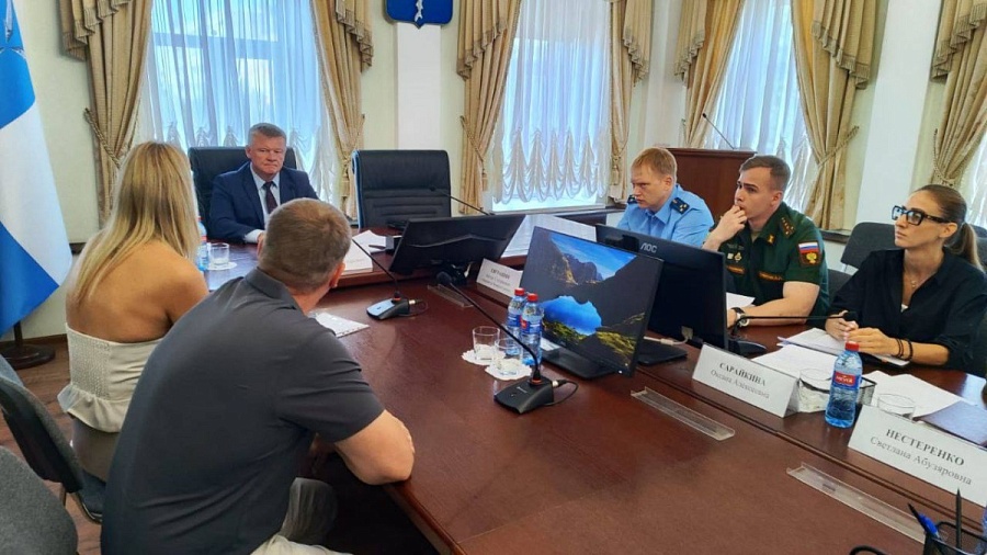 Михаил Исаев провел личный прием участников СВО и членов их семей