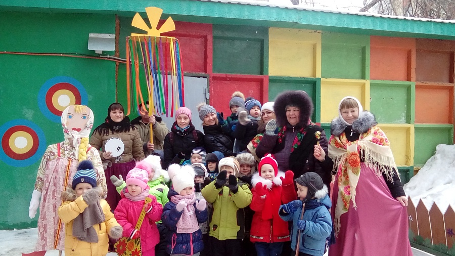 Продолжается празднование Широкой Масленицы