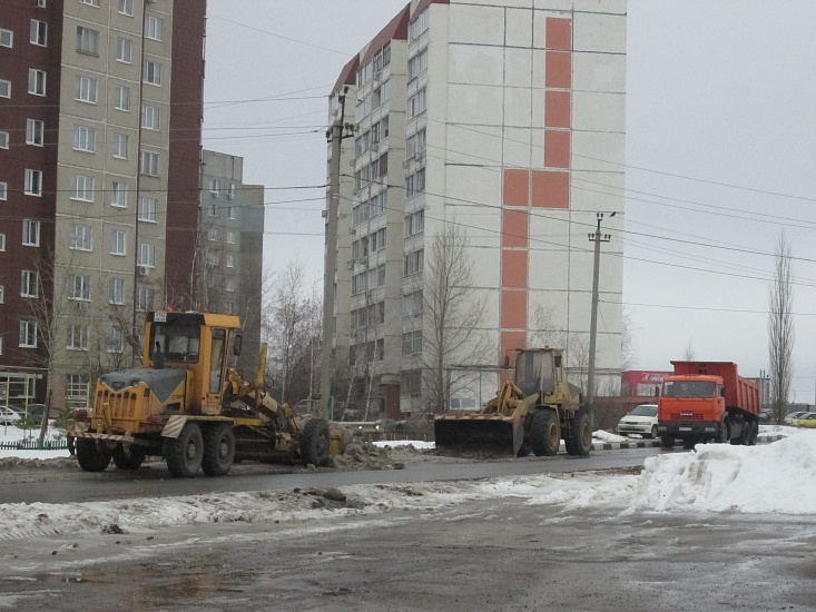 Работы по благоустройству в Волжском районе