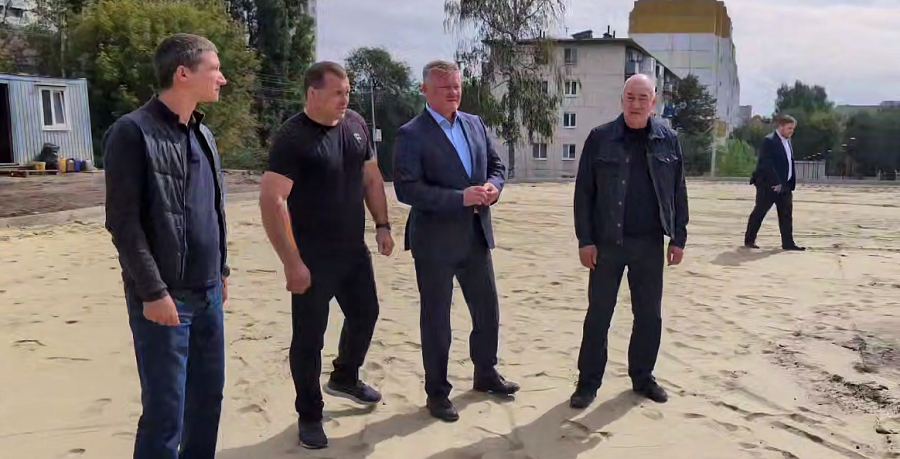 Михаил Исаев: «Продолжается благоустройство сквера на улице Прессовая»