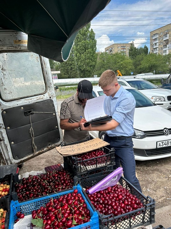  По фактам незаконной уличной торговли составлены протоколы об административных правонарушениях