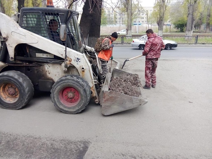 В Октябрьском районе продолжаются комплексные 
работы по благоустройству территории