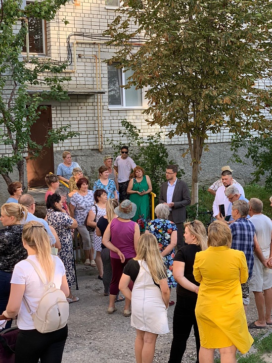 Состоялась встреча с жителями поселка 
Калашниково