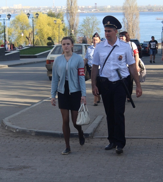 В Саратове состоялся совместный рейд полиции, 
общественников и ДНД