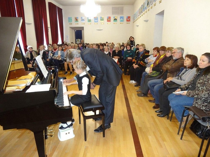 Подведены итоги Общероссийских конкурсов 
«50 лучших детских школ искусств» и «Лучший преподаватель детской школы искусств»