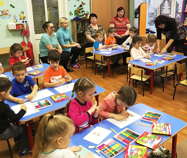 В детских садах Волжского района прошел 
День открытых дверей