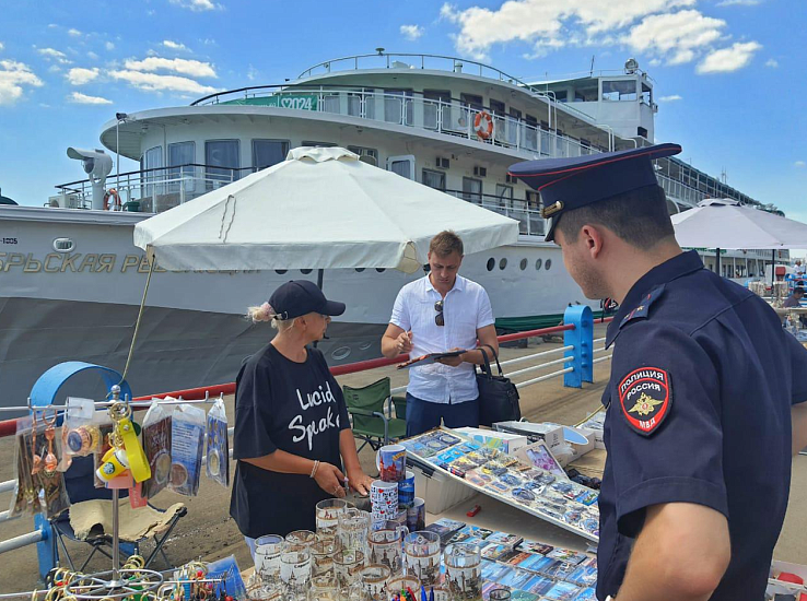 Продолжаются мероприятия по противодействию 
незаконной торговле