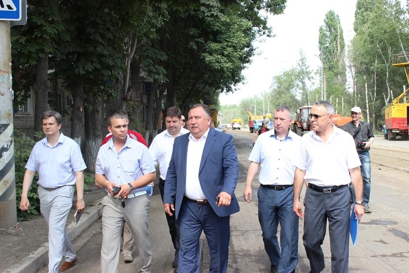 Продолжаются дорожные работы на улице 
Огородная