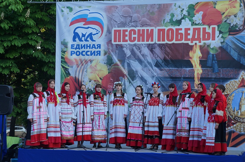 В «Липках» исполнили «Песни Победы»