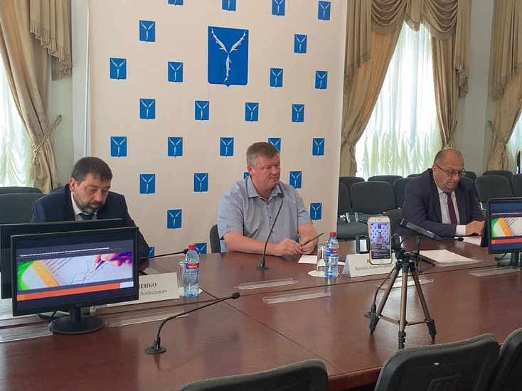 Михаил Исаев рассказал журналистам об 
источниках дохода и направлениях расходов бюджета города