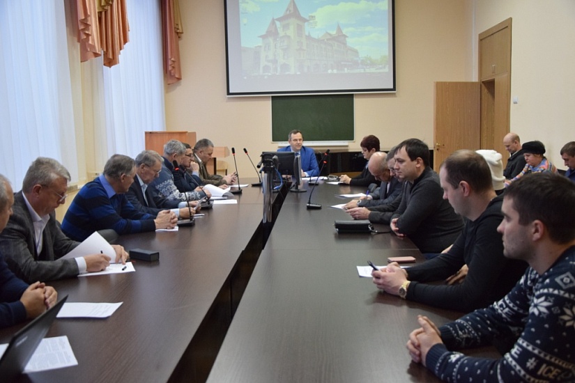 Прошло очередное заседание городской Общественной 
палаты