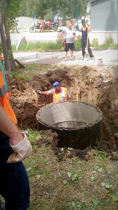 Аварийные бригады МУП «Водосток» в оперативном 
порядке выезжали по 19 адресам