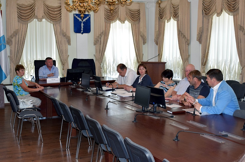 Глава Саратова Михаил Исаев провел очередной 
прием граждан