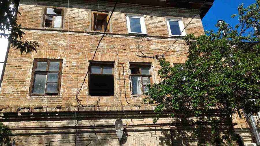 В Волжском районе из аварийных домов переселили 
более 100 семей