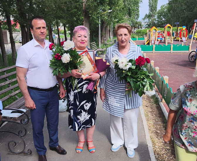 В Волжском районе наградили победителя 
регионального конкурса «Лучшая практика работы Территориального общественного самоуправления Саратовской области»